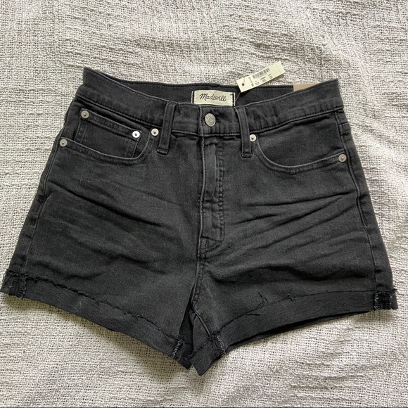 Madewell Pants - Madewell Black Denim Shorts 26